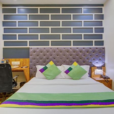 Treebo Prince Andheri East Bombay Exterior foto